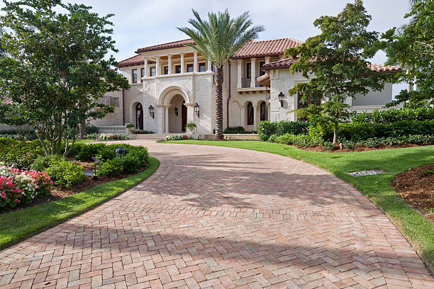 Best Professional Driveway Pavers  in Arlington, WA